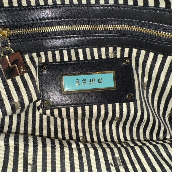 Gwen Stefani LAMB stylish Black and Cream Hand Bag - Picture 8 of 8